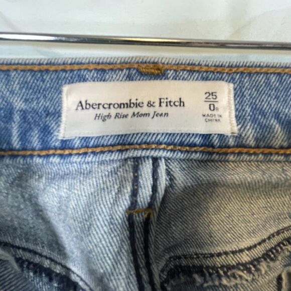 Abercrombie & Fitch High Rise Mom Jeans Two Tone Raw Hem SIZE 25 Womens Y2k A&F - Picture 4 of 8